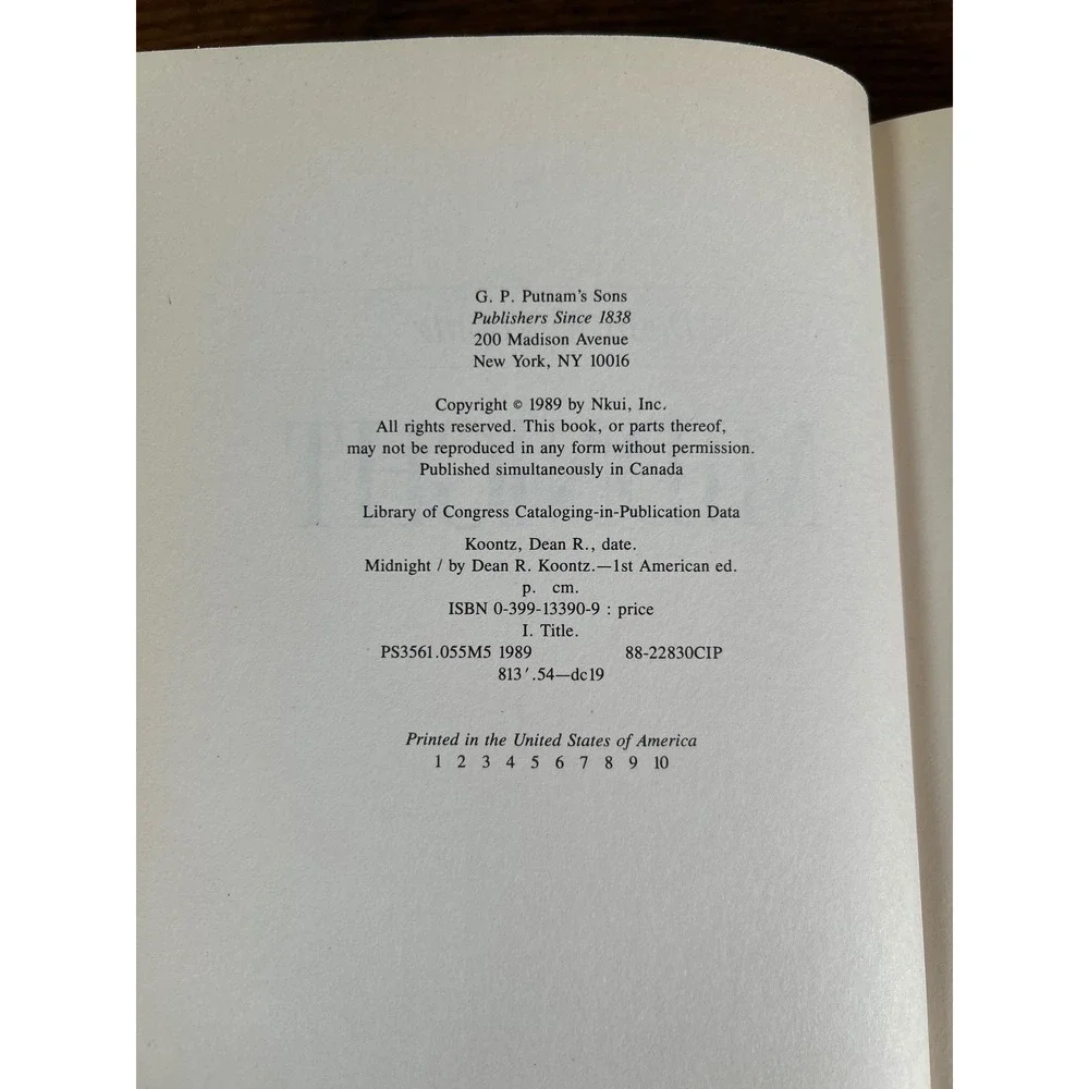 Midnight Dean‎ Koontz 1989 First American Edition Hardcover G.P. Putnam's Sons